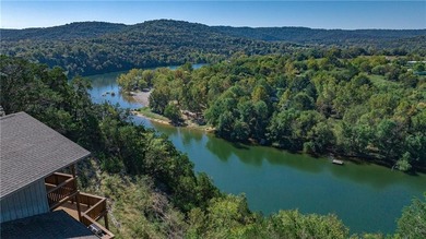 Beautiful home on Holiday Island with breathtaking views on Holiday Island Executive Golf Course in Arkansas - for sale on GolfHomes.com, golf home, golf lot