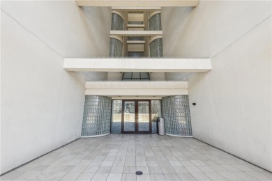 Beautiful end unit condo, fully furnished, and ready for on Bobby Jones Golf Club in Georgia - for sale on GolfHomes.com, golf home, golf lot