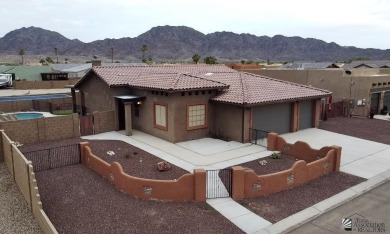 Welcome to The Ravines! This beautifully maintained 3-bedroom on Foothills Executive Golf Course in Arizona - for sale on GolfHomes.com, golf home, golf lot