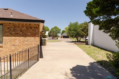 This beautiful four-bedroom home, located on a spacious circle on Chaparral Country Club in New Mexico - for sale on GolfHomes.com, golf home, golf lot