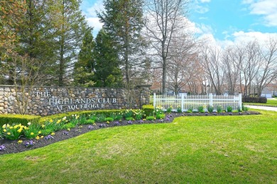 Welcome to this warm and inviting 4-bedroom, 3-bath home in the on Long Island National Golf Club in New York - for sale on GolfHomes.com, golf home, golf lot