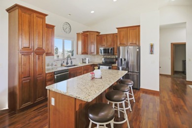 Welcome to 504 West Palmer Circle--an inviting home nestled on Rolling Hills Golf Club in South Dakota - for sale on GolfHomes.com, golf home, golf lot