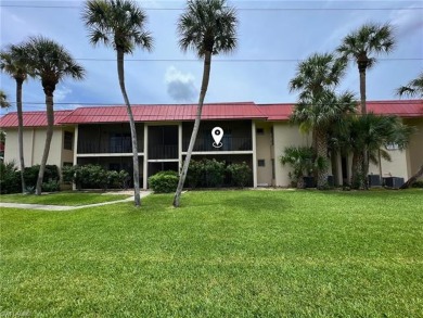 ASSUMABLE mortgage! LOW RATE of 3.2%. New LOWER PRICE!! NO FLOOD on Lehigh Resort Club in Florida - for sale on GolfHomes.com, golf home, golf lot