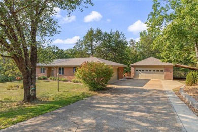 Price Improvement!!! Motivated Seller !! 3 bedroom, 2 bath, all on Terre Du Lac Golf and Country Club in Missouri - for sale on GolfHomes.com, golf home, golf lot