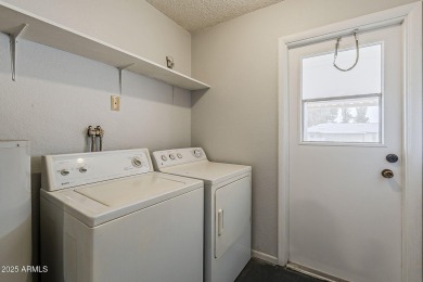 Immaculate Move-In Ready Condo/Twin Home! This beautifully on PalmBrook Country Club in Arizona - for sale on GolfHomes.com, golf home, golf lot
