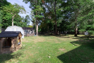 Great Cottage that can be used all year long and located on the on Great Rock Golf Club in New York - for sale on GolfHomes.com, golf home, golf lot