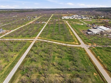 This 1.6 Acre corner lot offers an exceptional opportunity to on Nutcracker Golf Club in Texas - for sale on GolfHomes.com, golf home, golf lot
