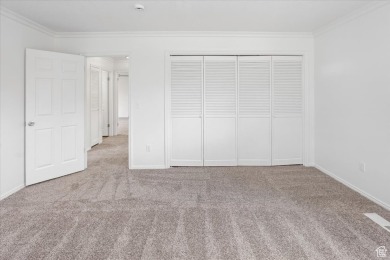 Dreaming of golf course views and a fully remodeled home? This on Oakridge Country Club in Utah - for sale on GolfHomes.com, golf home, golf lot