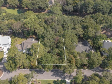 A chance to build near the beach yet without the flood on Kiawah Island Resort - Oak Point in South Carolina - for sale on GolfHomes.com, golf home, golf lot