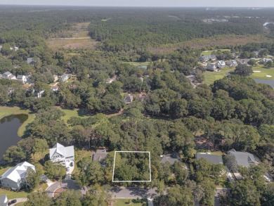 A chance to build near the beach yet without the flood on Kiawah Island Resort - Oak Point in South Carolina - for sale on GolfHomes.com, golf home, golf lot