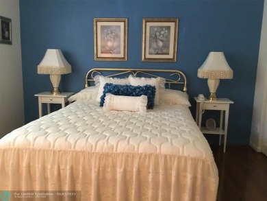***LOVELY 2ND FLOOR UNIT WITH SERENE VIEWS OF GOLF COURSE! on Wynmoor Golf Course in Florida - for sale on GolfHomes.com, golf home, golf lot
