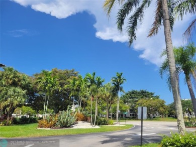 ***LOVELY 2ND FLOOR UNIT WITH SERENE VIEWS OF GOLF COURSE! on Wynmoor Golf Course in Florida - for sale on GolfHomes.com, golf home, golf lot