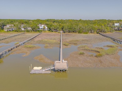 A chance to build near the beach yet without the flood on Kiawah Island Resort - Oak Point in South Carolina - for sale on GolfHomes.com, golf home, golf lot
