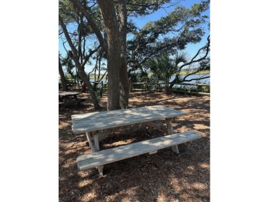 A chance to build near the beach yet without the flood on Kiawah Island Resort - Oak Point in South Carolina - for sale on GolfHomes.com, golf home, golf lot