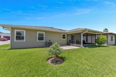 Quaint 2 bedroom 2 bath home in the very desirable mid-Florida on Highland Fairways Golf Club in Florida - for sale on GolfHomes.com, golf home, golf lot