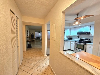 Welcome to this charming corner unit, 2 bed, 2 bath fully on  in Florida - for sale on GolfHomes.com, golf home, golf lot
