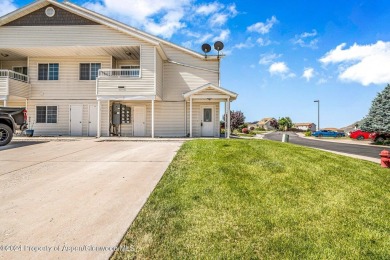 Located in the heart of Battlement Mesa, this inviting 3-bedroom on Battlement Mesa Golf Course in Colorado - for sale on GolfHomes.com, golf home, golf lot