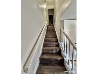 Location, location, location!! Cozy and ready to move in house on Oak Hills Country Club in Texas - for sale on GolfHomes.com, golf home, golf lot