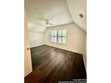 Location, location, location!! Cozy and ready to move in house on Oak Hills Country Club in Texas - for sale on GolfHomes.com, golf home, golf lot