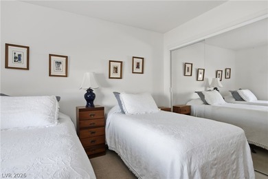 Popular Silverton model in premier 55+ Sun City Summerlin, the 1 on Highland Falls Golf Club in Nevada - for sale on GolfHomes.com, golf home, golf lot