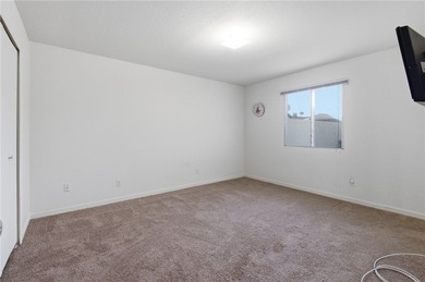 Charming 3-bedroom, 2-bath home offering 1,393 sq ft of on Cerbat Cliffs Golf Course in Arizona - for sale on GolfHomes.com, golf home, golf lot