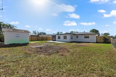 Great Price Reduction!!...This home is ready for you to just on Venice East Golf Club in Florida - for sale on GolfHomes.com, golf home, golf lot