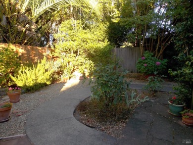 This delightful home is in the desirable Shiloh Greens on The Windsor Golf Club in California - for sale on GolfHomes.com, golf home, golf lot