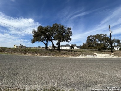 This 0.34 acre corner lot sits at a great location in the Rockin on Vaaler Creek Golf Club in Texas - for sale on GolfHomes.com, golf home, golf lot