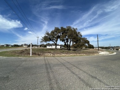 This 0.34 acre corner lot sits at a great location in the Rockin on Vaaler Creek Golf Club in Texas - for sale on GolfHomes.com, golf home, golf lot