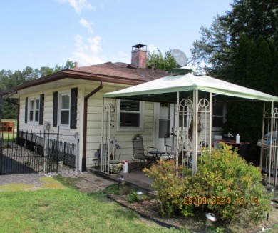 Motivated Seller! Must See!! Charming 2-bedroom, 1-bathroom home on Wesburn Golf Course in Michigan - for sale on GolfHomes.com, golf home, golf lot