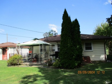 Motivated Seller! Must See!! Charming 2-bedroom, 1-bathroom home on Wesburn Golf Course in Michigan - for sale on GolfHomes.com, golf home, golf lot