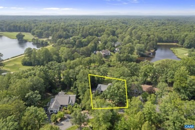 WELCOME TO THIS GOLF COURSE HOME!  A Blend of Relaxation and on Lake Monticello Golf Course in Virginia - for sale on GolfHomes.com, golf home, golf lot