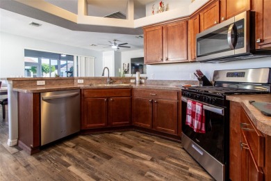 **MOTIVATED SELLER! MOVE IN READY** Welcome to your new dream on Summerglen Country Club in Florida - for sale on GolfHomes.com, golf home, golf lot