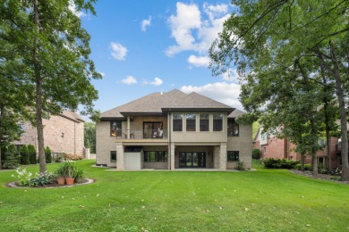 EXTENSIVELY UPGRADED, CUSTOM RANCH on premium lot with on Ruffled Feathers Golf Club in Illinois - for sale on GolfHomes.com, golf home, golf lot