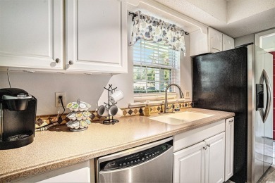 Welcome home to this delightful 2 bed 1 bath cottage located in on Heron Point Golf Club in South Carolina - for sale on GolfHomes.com, golf home, golf lot