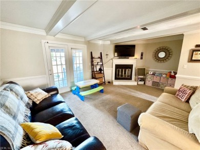 Very cool living in the very well manicured community of Las on Chesapeake Golf Club in Virginia - for sale on GolfHomes.com, golf home, golf lot