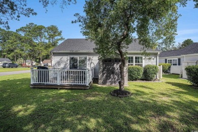 Welcome home to this delightful 2 bed 1 bath cottage located in on Heron Point Golf Club in South Carolina - for sale on GolfHomes.com, golf home, golf lot