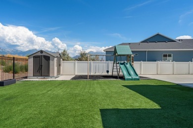 NEW CARPET JUST INSTALLED!

Nestled along the 14th hole of the on Thanksgiving Point Golf Course in Utah - for sale on GolfHomes.com, golf home, golf lot