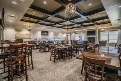 Under contract-accepting backup offers. Charming 2 bedroom, 2 on Sandpiper Golf Club in Florida - for sale on GolfHomes.com, golf home, golf lot