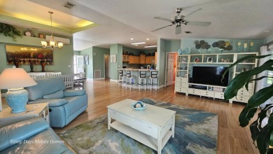 This 2100 SF home is located on a very quiet cul-de-sac in on The Riverside Golf Club in Florida - for sale on GolfHomes.com, golf home, golf lot