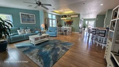 This 2100 SF home is located on a very quiet cul-de-sac in on The Riverside Golf Club in Florida - for sale on GolfHomes.com, golf home, golf lot