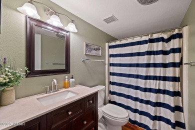 TURN-KEY 3-BEDROOM CONDO IN PINETOP SPORTS VILLAGE! Priced to on Pinetop Lakes Country Club in Arizona - for sale on GolfHomes.com, golf home, golf lot