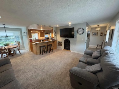 One Level Home in the Riverton Golf Course neighborhood.  This on Riverton Country Club in Wyoming - for sale on GolfHomes.com, golf home, golf lot