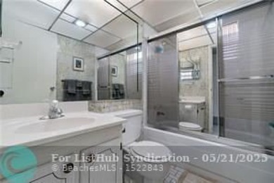 ELEGANT 2/2 APARTMENT AT DESIRABLE KINGS POINT WITH SPECTACULAR on Kings Point Golf - Executive in Florida - for sale on GolfHomes.com, golf home, golf lot