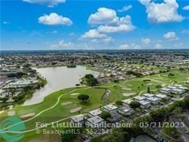 ELEGANT 2/2 APARTMENT AT DESIRABLE KINGS POINT WITH SPECTACULAR on Kings Point Golf - Executive in Florida - for sale on GolfHomes.com, golf home, golf lot