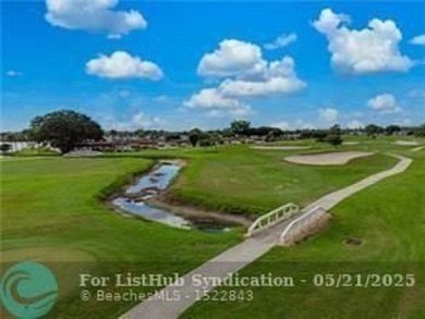 ELEGANT 2/2 APARTMENT AT DESIRABLE KINGS POINT WITH SPECTACULAR on Kings Point Golf - Executive in Florida - for sale on GolfHomes.com, golf home, golf lot