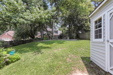Beautifully Updated Home in Crowfield Plantation - Garden Oasis on Crowfield Golf and Country Club in South Carolina - for sale on GolfHomes.com, golf home, golf lot