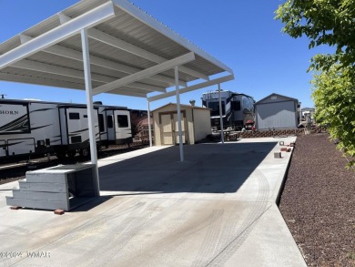 Start fresh on this lot in desirable Juniper Ridge!! Full on Juniper Ridge R.V. Golf Resort in Arizona - for sale on GolfHomes.com, golf home, golf lot
