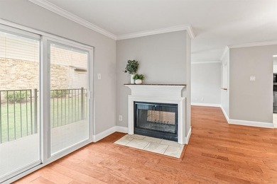 Charming first-floor 1-bedroom, 1.5-bath condo in a gated Far on Prestonwood Country Club - Dallas County in Texas - for sale on GolfHomes.com, golf home, golf lot