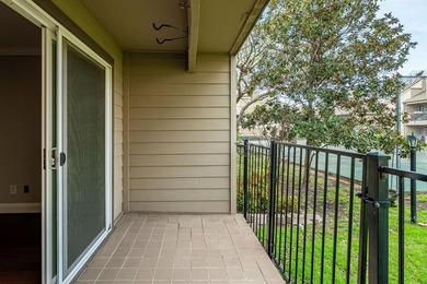 Charming first-floor 1-bedroom, 1.5-bath condo in a gated Far on Prestonwood Country Club - Dallas County in Texas - for sale on GolfHomes.com, golf home, golf lot